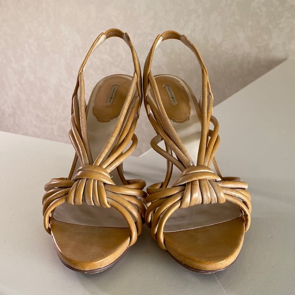 Max Studio Heels - Picture 2 of 4